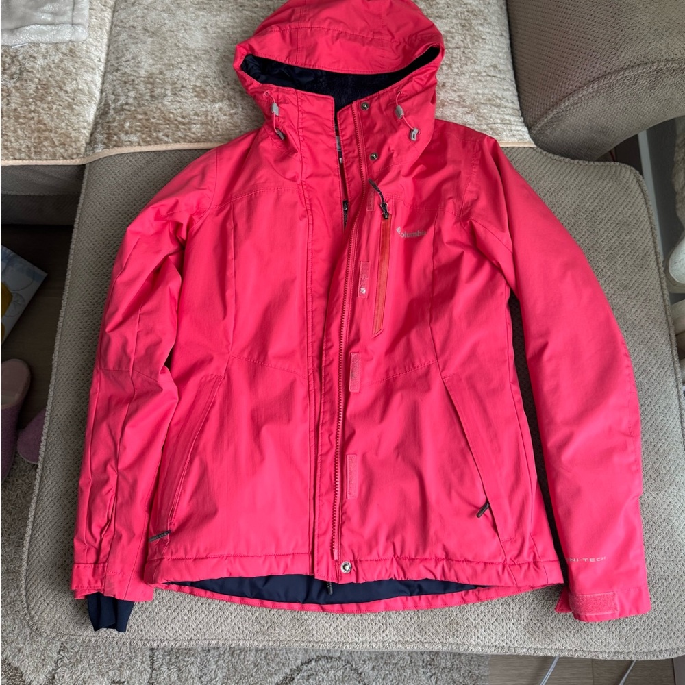 XS woman Columbia snow jacket